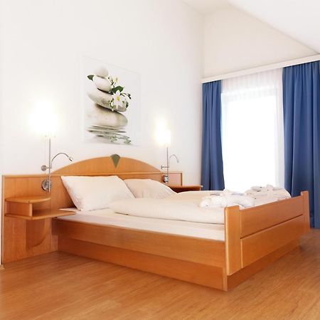 Europarcs Rosental Hotell Feistritz im Rosental Exteriör bild